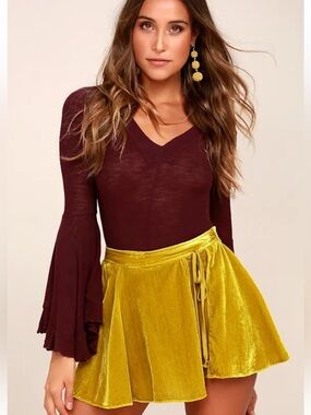 Free People “Dance The Night Away” Velvet Mini Skort In Mustard✨